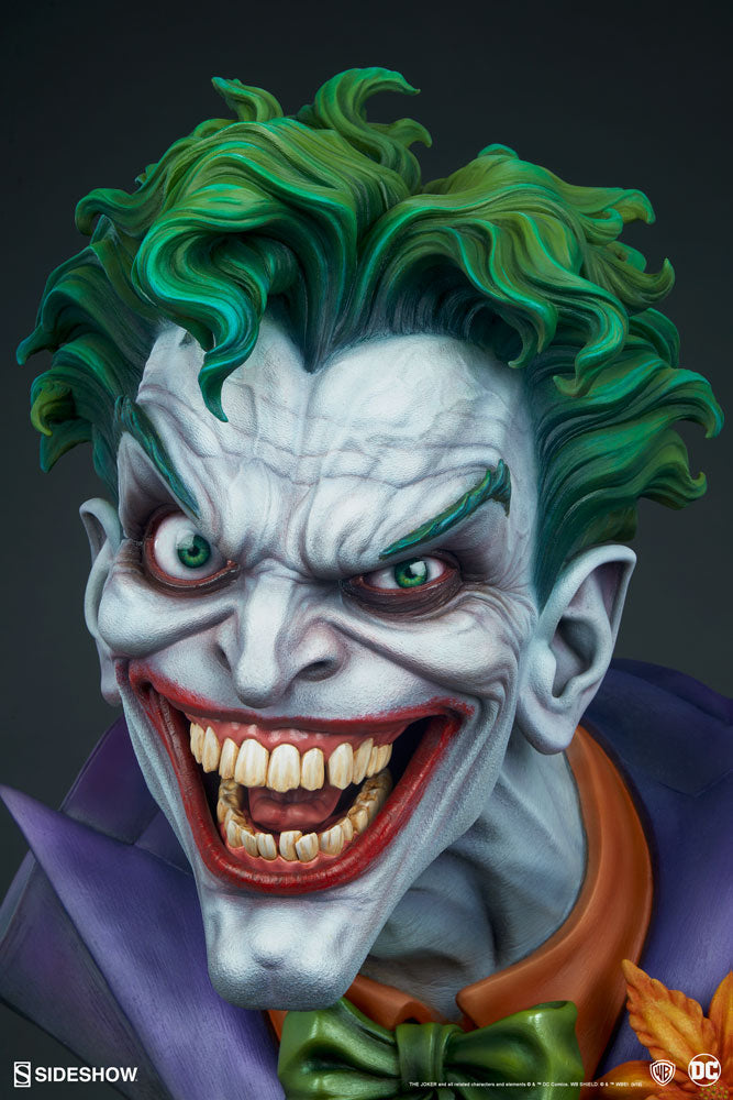 Sideshow Collectibles - Life-Size Bust - DC Comics - The Joker - Marvelous Toys