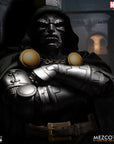 Mezco - One:12 Collective - Marvel - Doctor Doom - Marvelous Toys